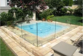Glass Pool Fencing 3